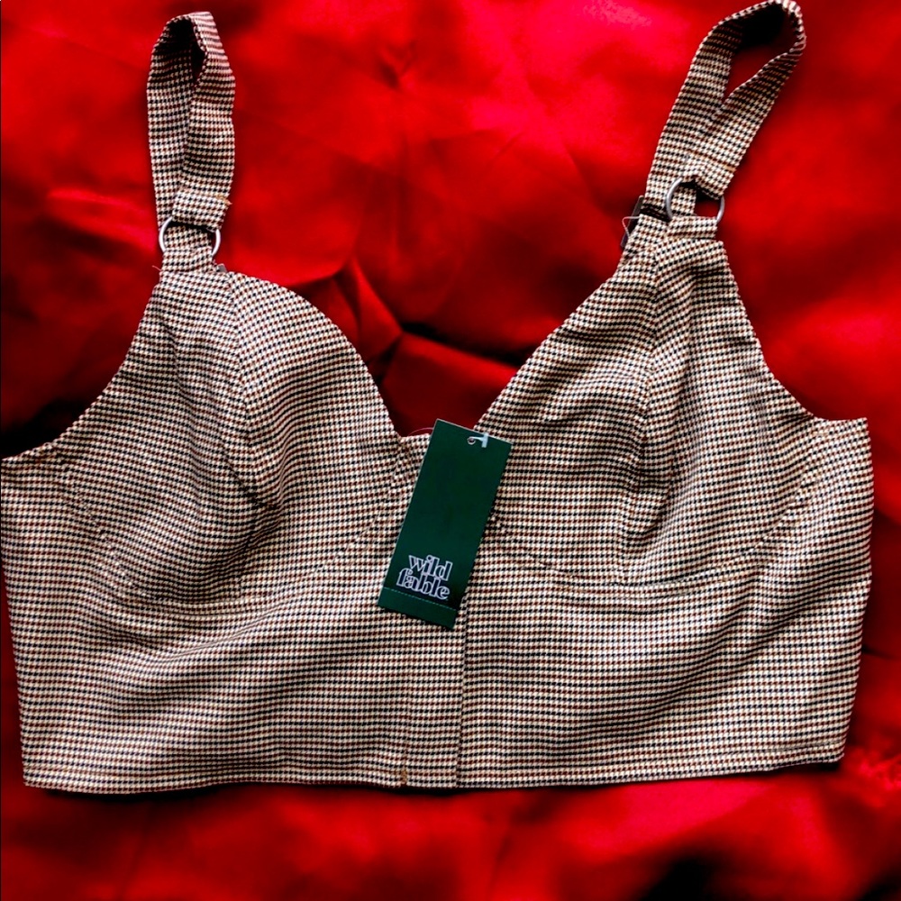 Mini brown short cropped blouse